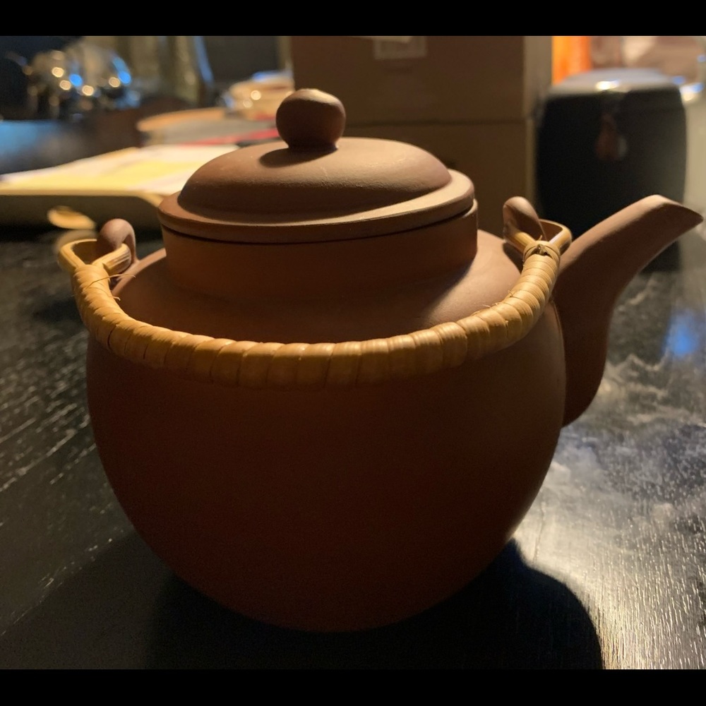 Teapot Clay Terracotta with infuser Made in Japan BNWB